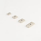 Rechthoekige Neodymium Potmagneet met Verzonken Gat – Nikkel Coating