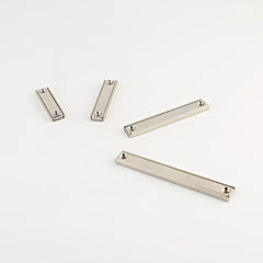 Rechthoekige Neodymium Potmagneet met Verzonken Gat – Nikkel Coating