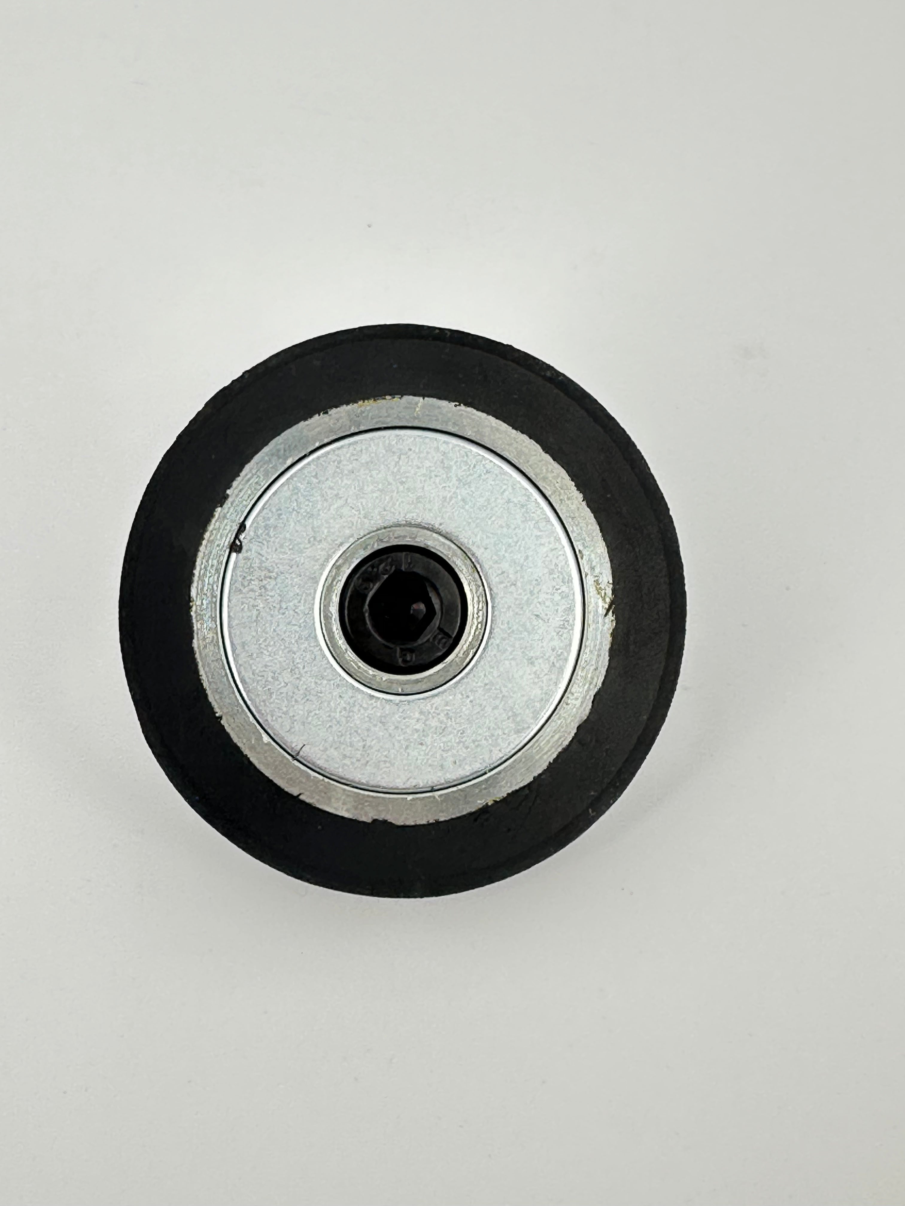 Schroefhulsmagneet met rubber