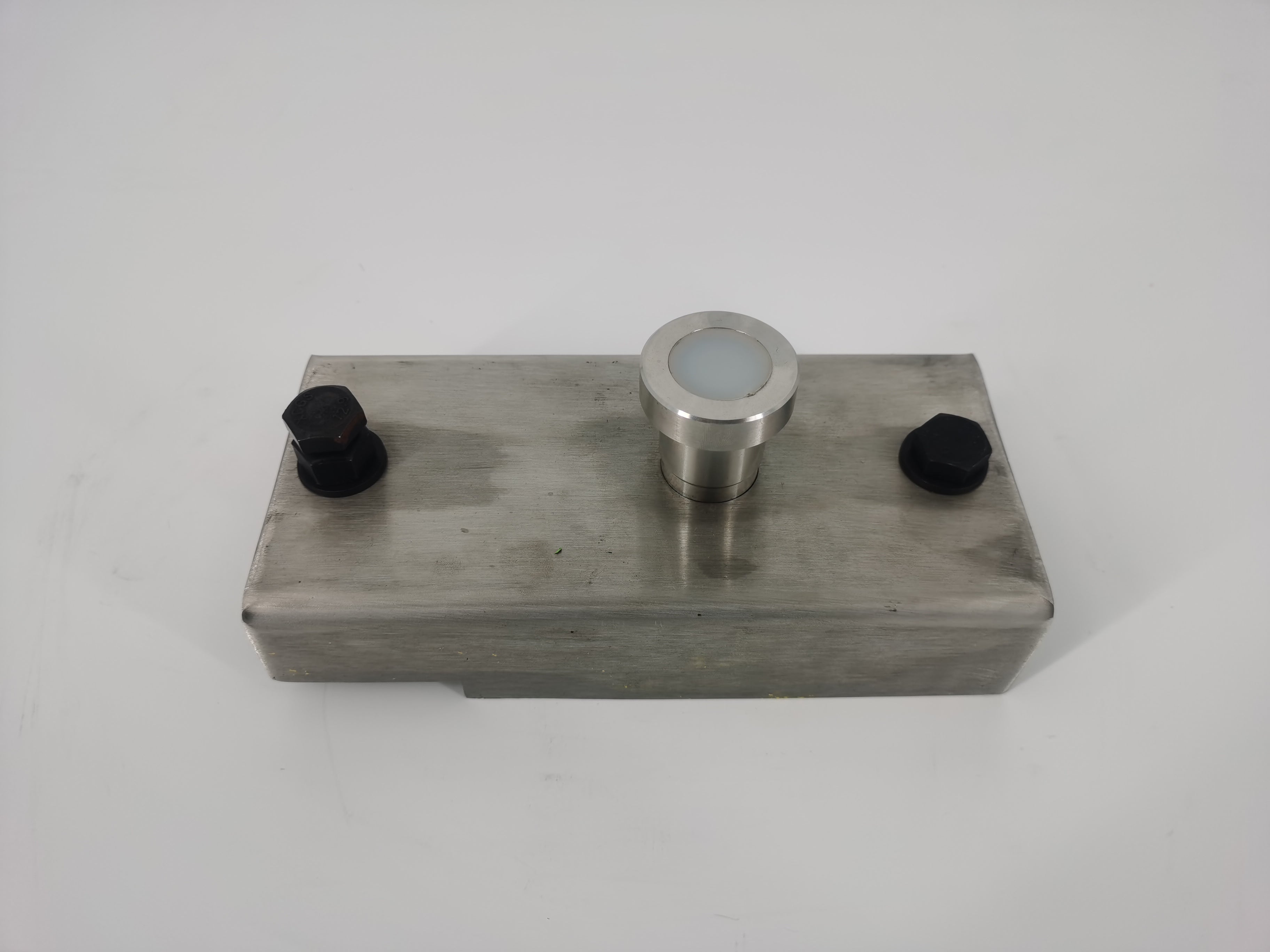 Stainless Steel Shuttering Magnet With 1 Recess